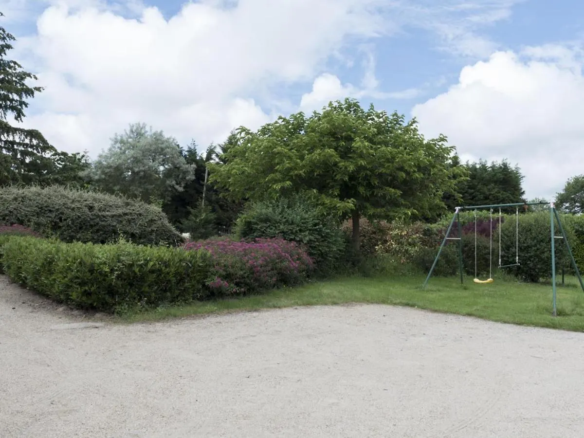 Cressanges Charmant Gite Avec Piscine, Jardin Et Jeux Enfants Pres De St Pourcain/Sioule - Fr-1-489-57 0*,