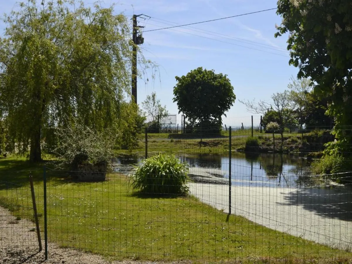 Charmant Gite Avec Piscine, Jardin Et Jeux Enfants Pres De St Pourcain/Sioule - Fr-1-489-57 Cressanges Tatil Evi